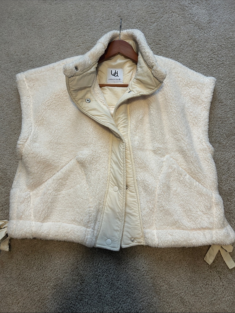 Urban+Oasis Cream Sherpa Vest with Snap Front